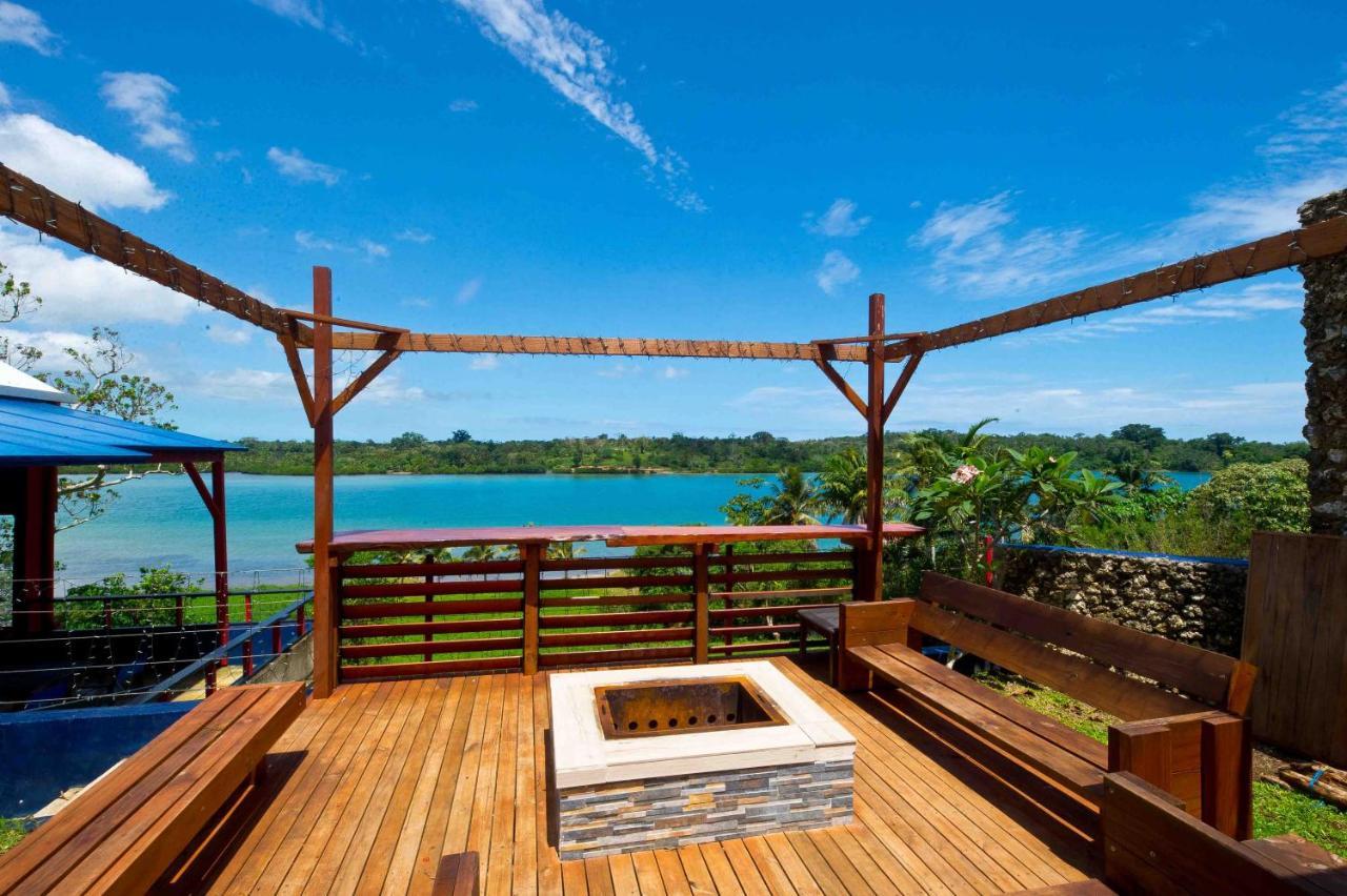 Retreat Seaside Hostel Port Vila Bagian luar foto