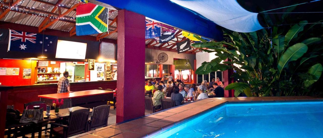 Retreat Seaside Hostel Port Vila Bagian luar foto